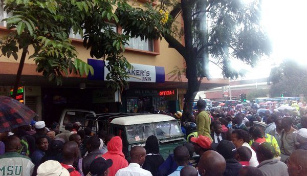 Breakdown vehicle arrives to pull out the matatu.
