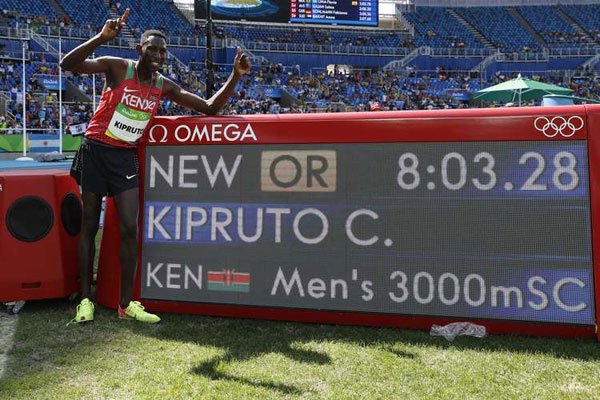 Conseslus Kipruto won gold after producing a strong finish.