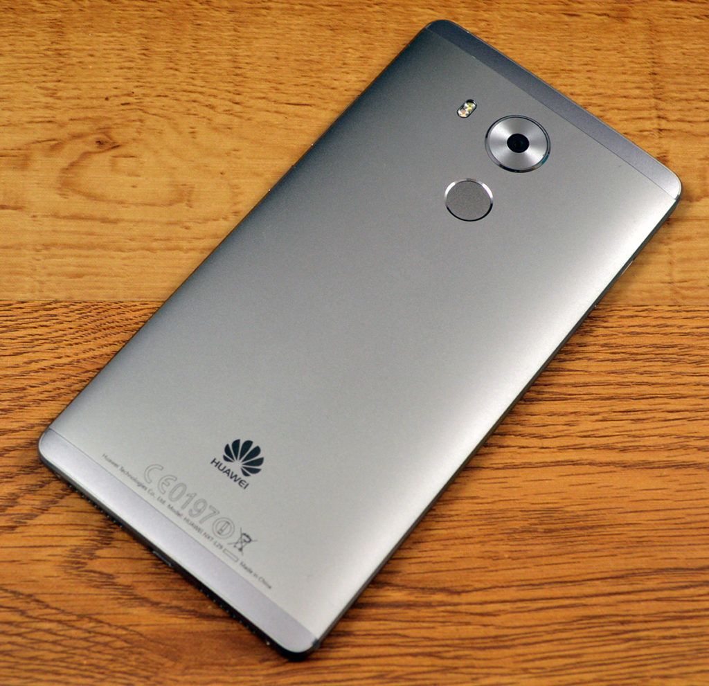 Huawei Mate 8 back